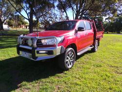 2016 Toyota
Hilux SR5