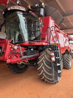 2016 CASE IH 8240 Red