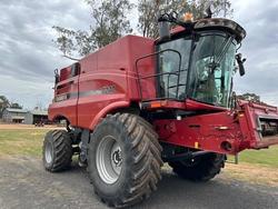 2016 CASE IH 8240 Red