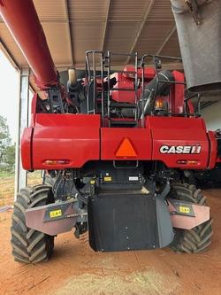 2016 CASE IH 8240 Red