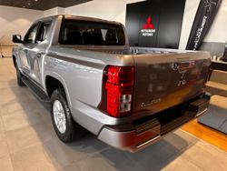 2024 Mitsubishi
Triton GLX+