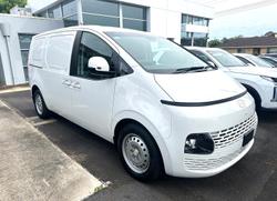2024 Hyundai
                STARIA LOAD 