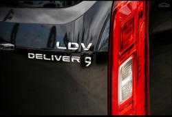 2025 LDV
Deliver 9