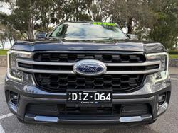 2024 Ford
Everest Ambiente