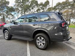 2024 Ford
Everest Ambiente
