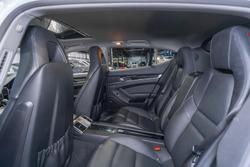 2014 Porsche
Panamera Diesel