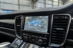 2014 Porsche
Panamera Diesel