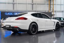 2014 Porsche
Panamera Diesel