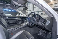 2014 Porsche
Panamera Diesel