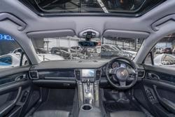 2014 Porsche
Panamera Diesel