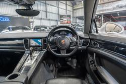2014 Porsche
Panamera Diesel