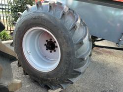 0 AGRIMEC Granbox Standard 16000 Chaser Bin New RED