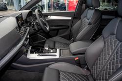 2024 Audi
                Q5 55 TFSI e S line