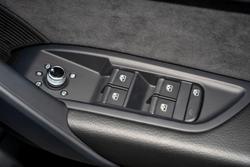 2024 Audi
                Q5 55 TFSI e S line