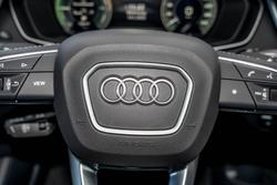 2024 Audi Q5 55 TFSI e S line