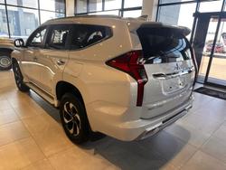 2024 Mitsubishi
Pajero Sport Exceed