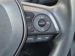 2021 Toyota
RAV4 GX