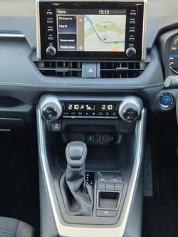 2021 Toyota
RAV4 GX