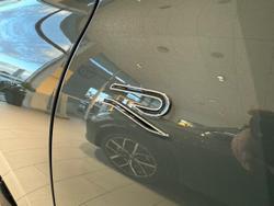2025 Volkswagen
Tiguan 150TSI R-Line