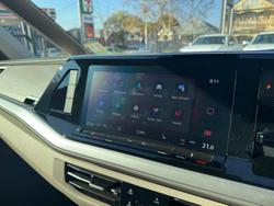 2025 Volkswagen Multivan TDI360 Life