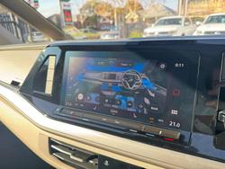 2025 Volkswagen Multivan TDI360 Life