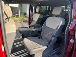 2025 Volkswagen Multivan TDI360 Life