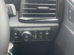 2024 Volkswagen
Amarok TDI405 Core