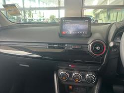 2024 Mazda
                2 G15 Evolve