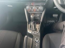 2024 Mazda
                2 G15 Evolve