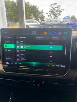 2025 Volkswagen Golf 110TSI Style 8.5 MY25 Pure White