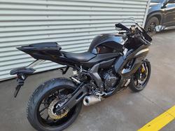2025 Yamaha YZF-R7 LAMs YZF-R Black