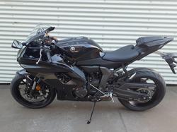 2025 Yamaha YZF-R7 LAMs YZF-R Black