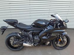 2025 Yamaha YZF-R7 LAMs YZF-R Black