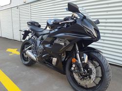 2025 Yamaha YZF-R7 LAMs YZF-R Black
