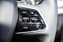 2025 Mahindra XUV700 AX7L