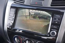 2024 Nissan
                Navara SL