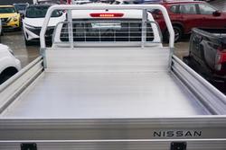 2024 Nissan
                Navara SL