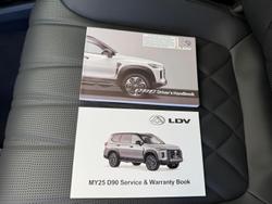 2025 LDV
D90 Executive
