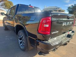 2025 RAM
1500 Laramie Sport Hurricane SO RamBox