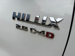 2019 Toyota
Hilux SR