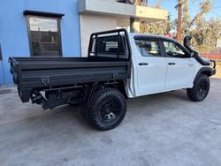 2019 Toyota
Hilux SR
