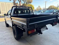 2019 Toyota
Hilux SR