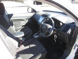 2024 Mitsubishi ASX ES