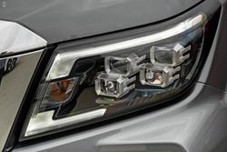 2025 Nissan
                Navara ST