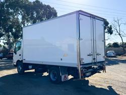 2022 Hino 300 721 Pantech Truck