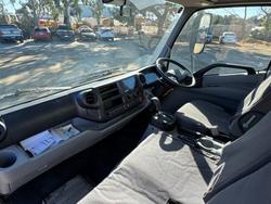 2022 Hino 300 721 Pantech Truck