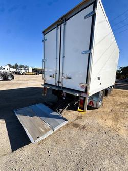 2022 Hino 300 721 Pantech Truck