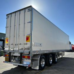 2014 Grey Star St3 -28 Freezer Van Double Stacker, R/T