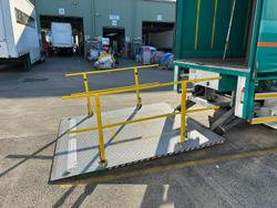 2019 Maxitrans St2 Tandem 14 Pallet Sd Curtain Sider, 4.3M Tail Gate Green