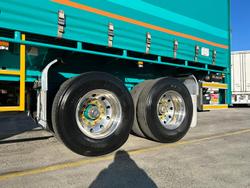 2019 Maxitrans St2 Tandem 14 Pallet Sd Curtain Sider, 4.3M Tail Gate Green